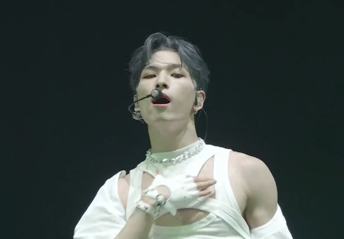 もモシ✈︎ tweet media