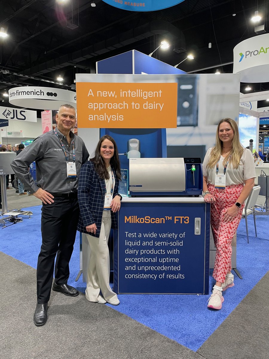 FOSS North America tweet media