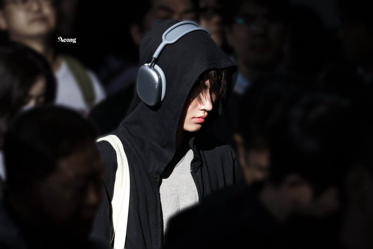 𝐀𝐞𝐨𝐧𝐠! tweet media