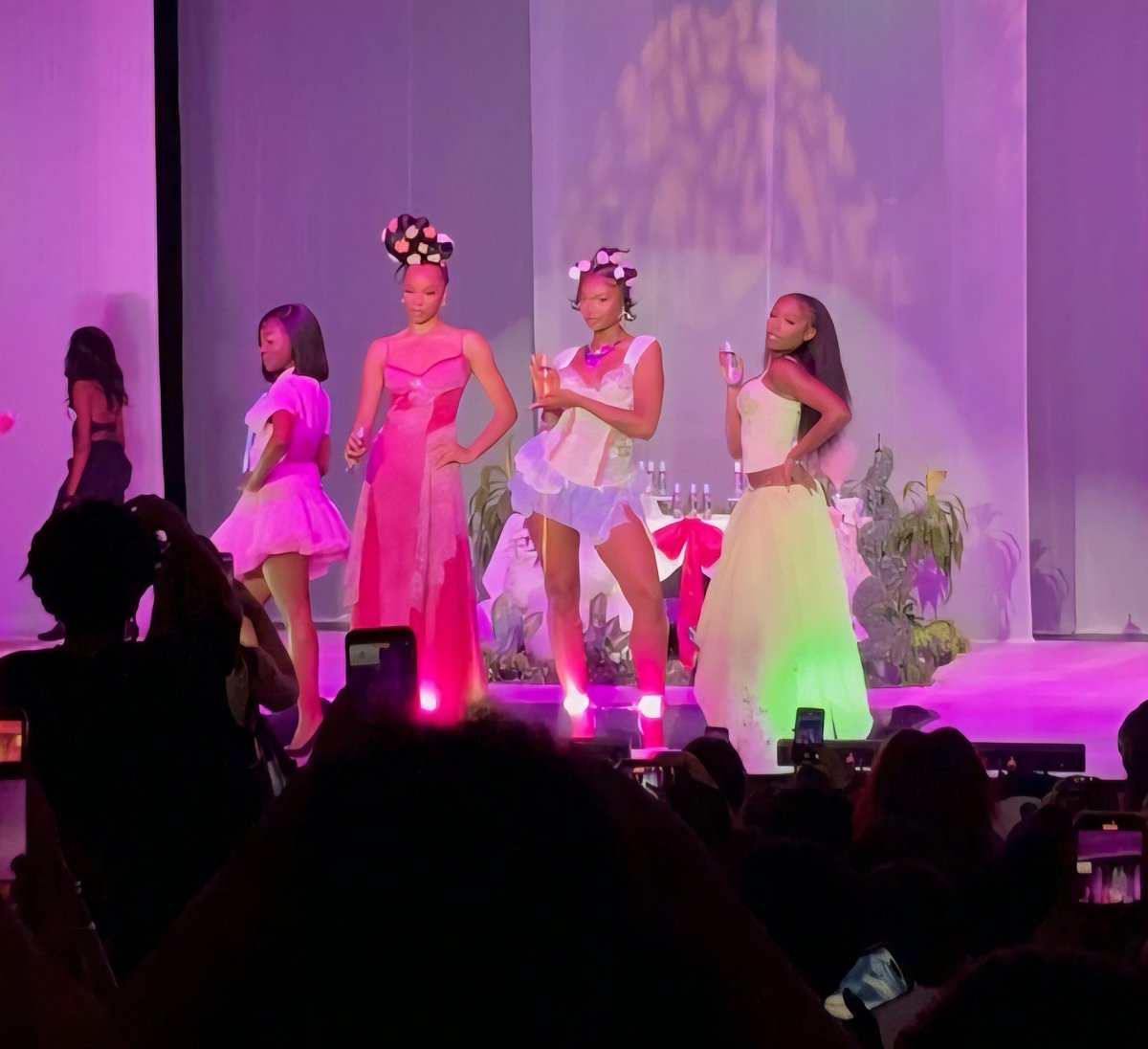 Serena Base tweet media