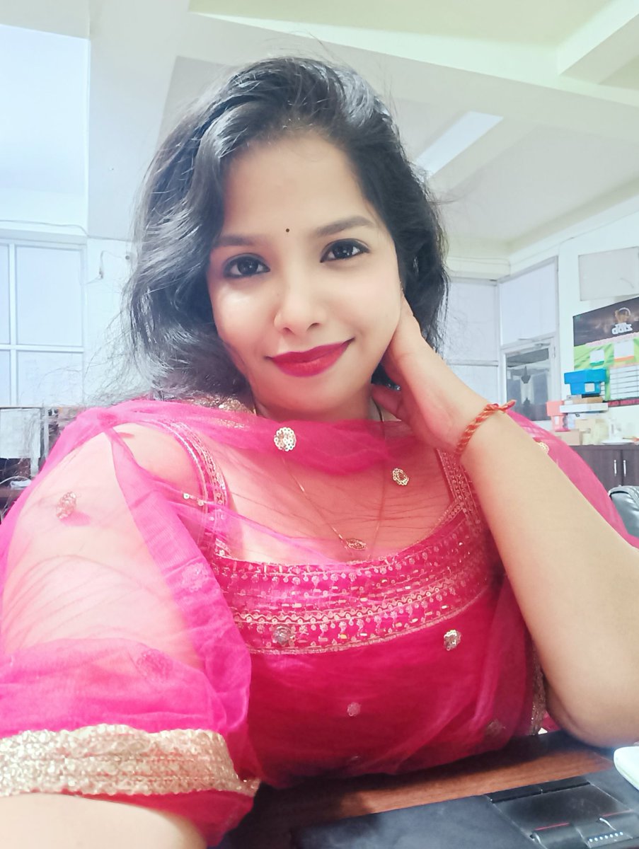 nikita_beura's tweet image. Here are some Birthday Glimpses🤍✨

#birthday #birthdayvibes