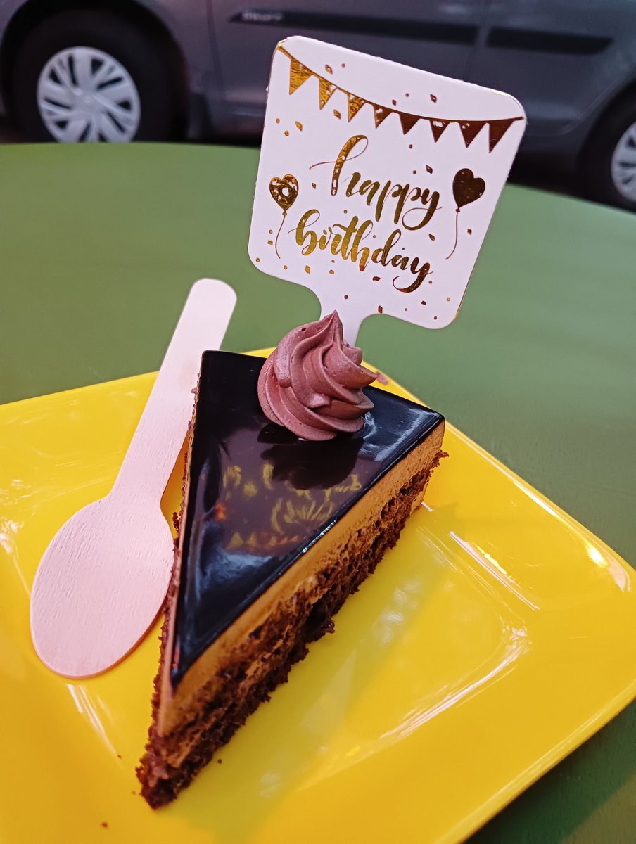 nikita_beura's tweet image. Here are some Birthday Glimpses🤍✨

#birthday #birthdayvibes