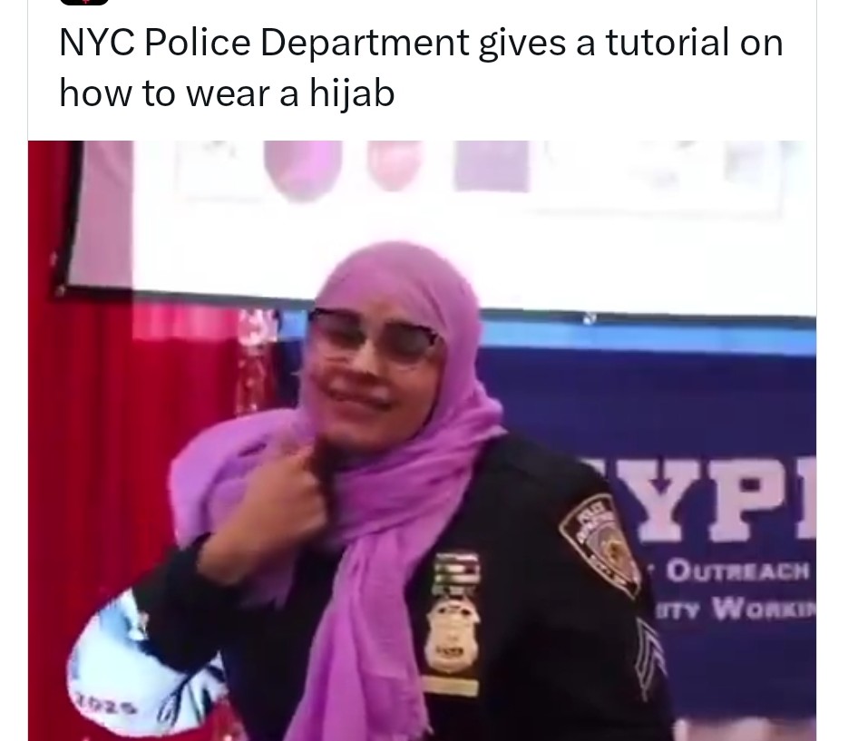 ELVIS RIDLEY tweet media