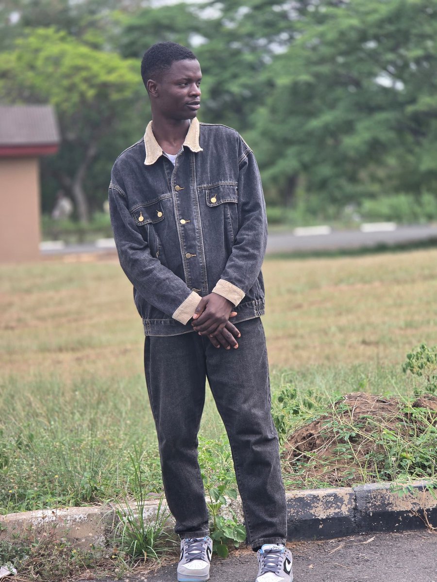 IconicDavid17's tweet image. FYB DAY 4

DENIM ON DENIM 

#FUNAABFYB26
#CLASSOF2026