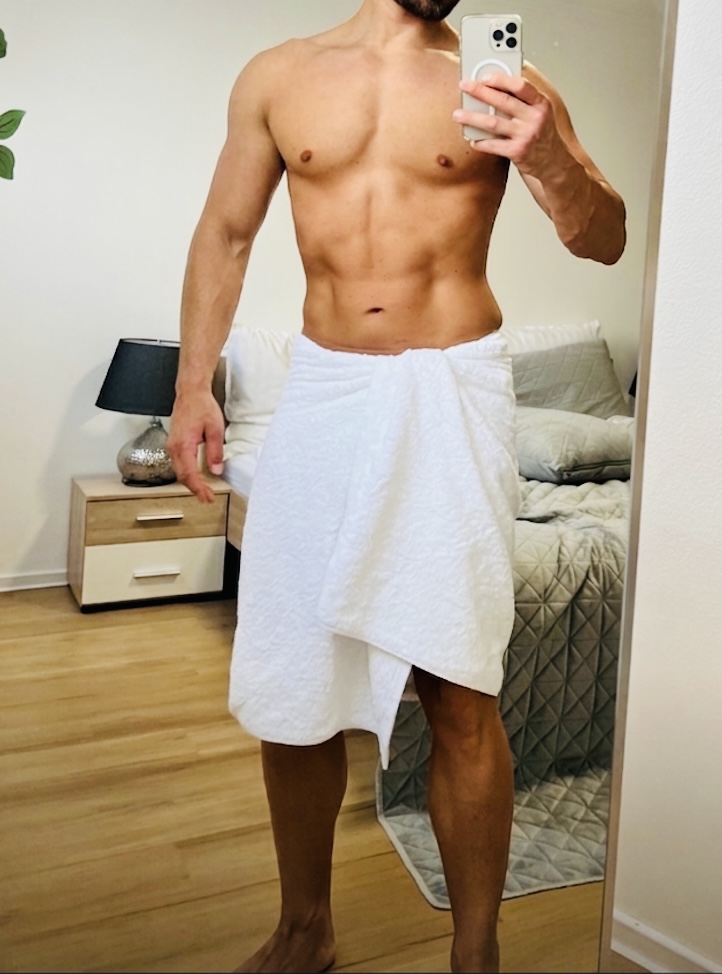 StudDrop's tweet photo. Stop scrolling. Stay with me. 👀🔥

https://t.co/c4CRsirZ7M
Look for more HERE 😇😈 https://t.co/BKYEQN9Ey7