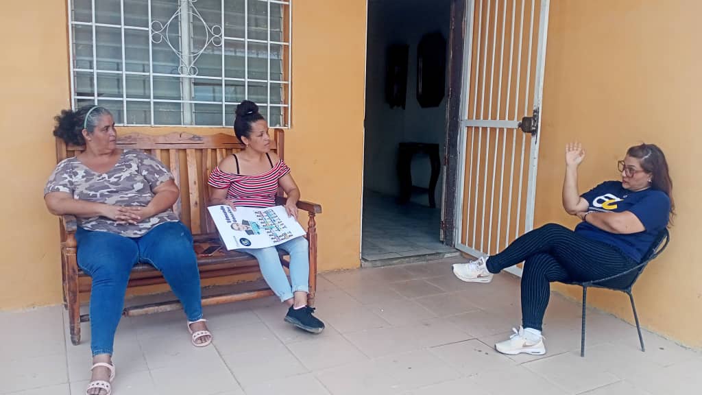 thaydee hecker tweet media