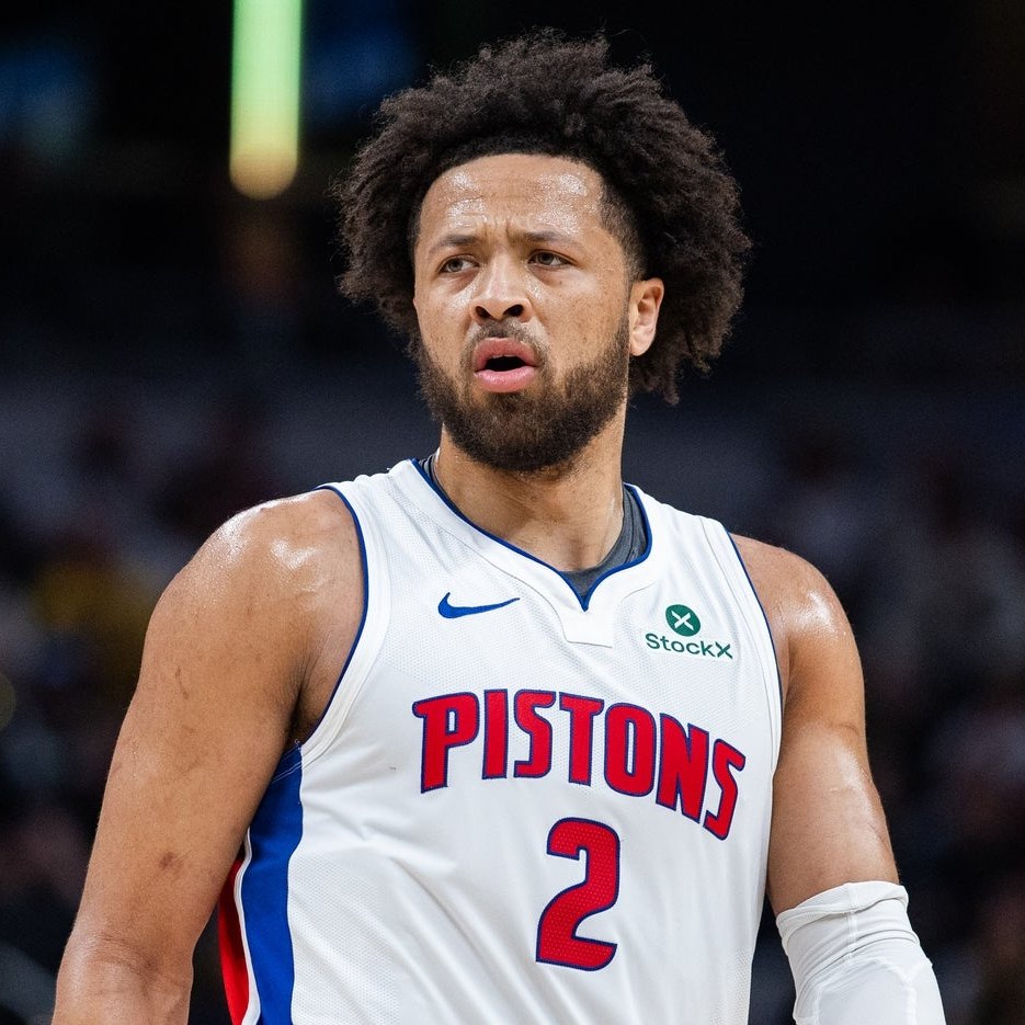 Luka Doncic and Cade Cunningham are both eligible for end-of-season awards after the NBA and NBPA ruled in favor of the Lakers and Pistons star on their Extraordinary Circumstances Challenges for the 65-game rule, per <a href="/ShamsCharania/">Shams Charania</a>.