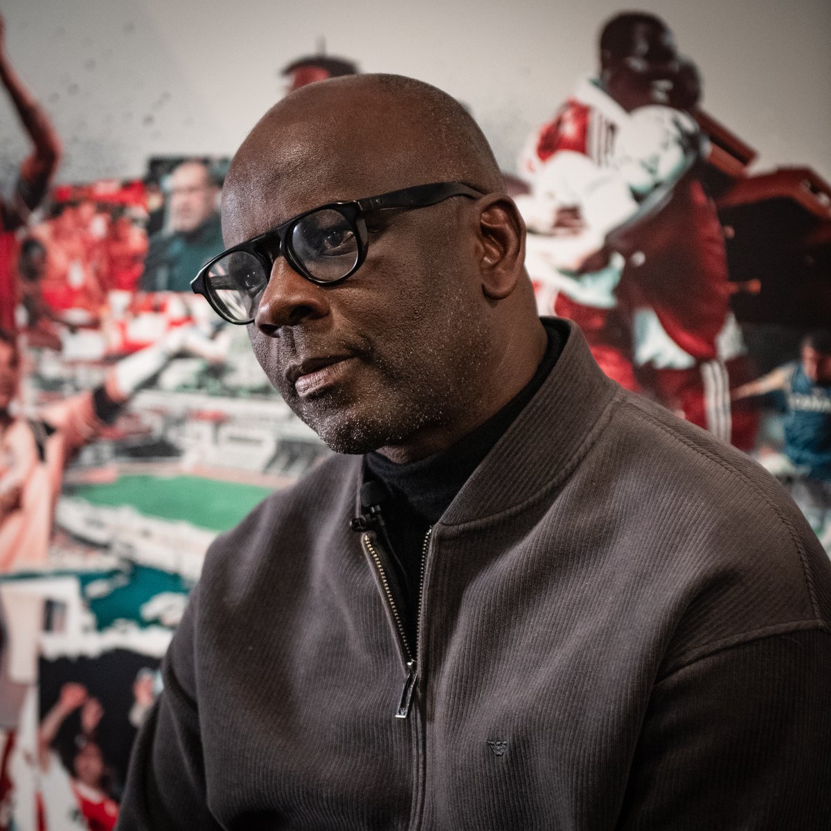 AS_Monaco's tweet photo. "Sans ce club, je ne serais pas celui que je suis"

Parmi les cinq champions du Monde façonnés au pied du Rocher, l’ancien défenseur monégasque a pris le temps de se raconter en marge de l’anniversaire des 50 ans du centre de formation.

Entretien avec Lilian Thuram ↓