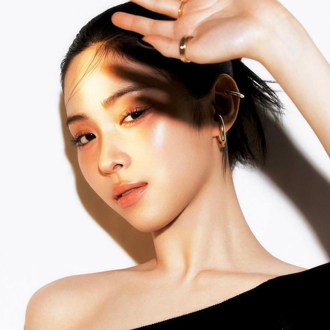 Kpop Stats tweet media