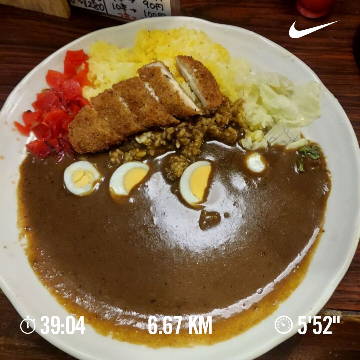 nico76_running's tweet image. ある日のラン。
5kmジョグ+WS5本🏃‍♀️
好きな春ソングを聴きながら🎧

このカレーが600円🍛しかもおいしい✨

#running 
#ランニング