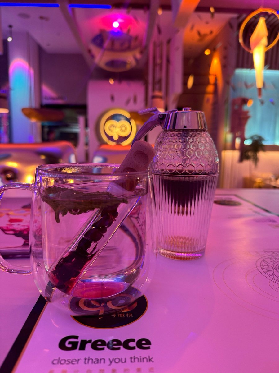 william long tweet media