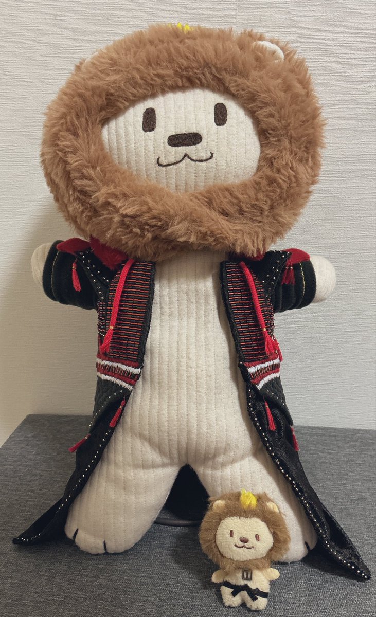 がおちゃん！進捗報告！長い赤いふさふさもつきました！あと少し…！！！