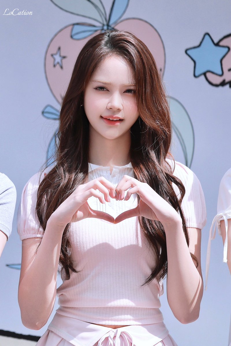 LoCation tweet media