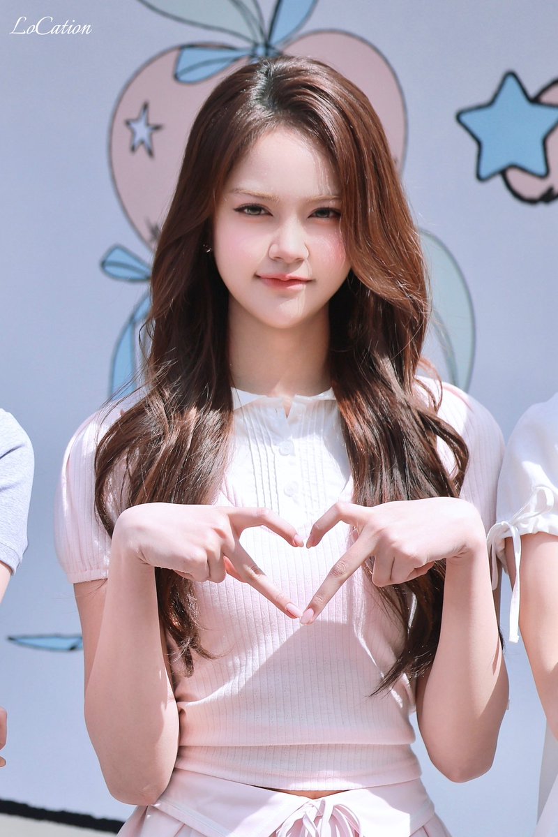 LoCation tweet media