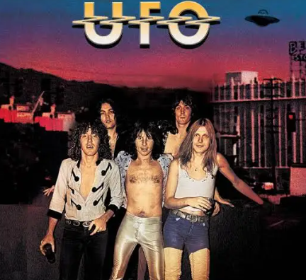 Guitarbizon tweet media