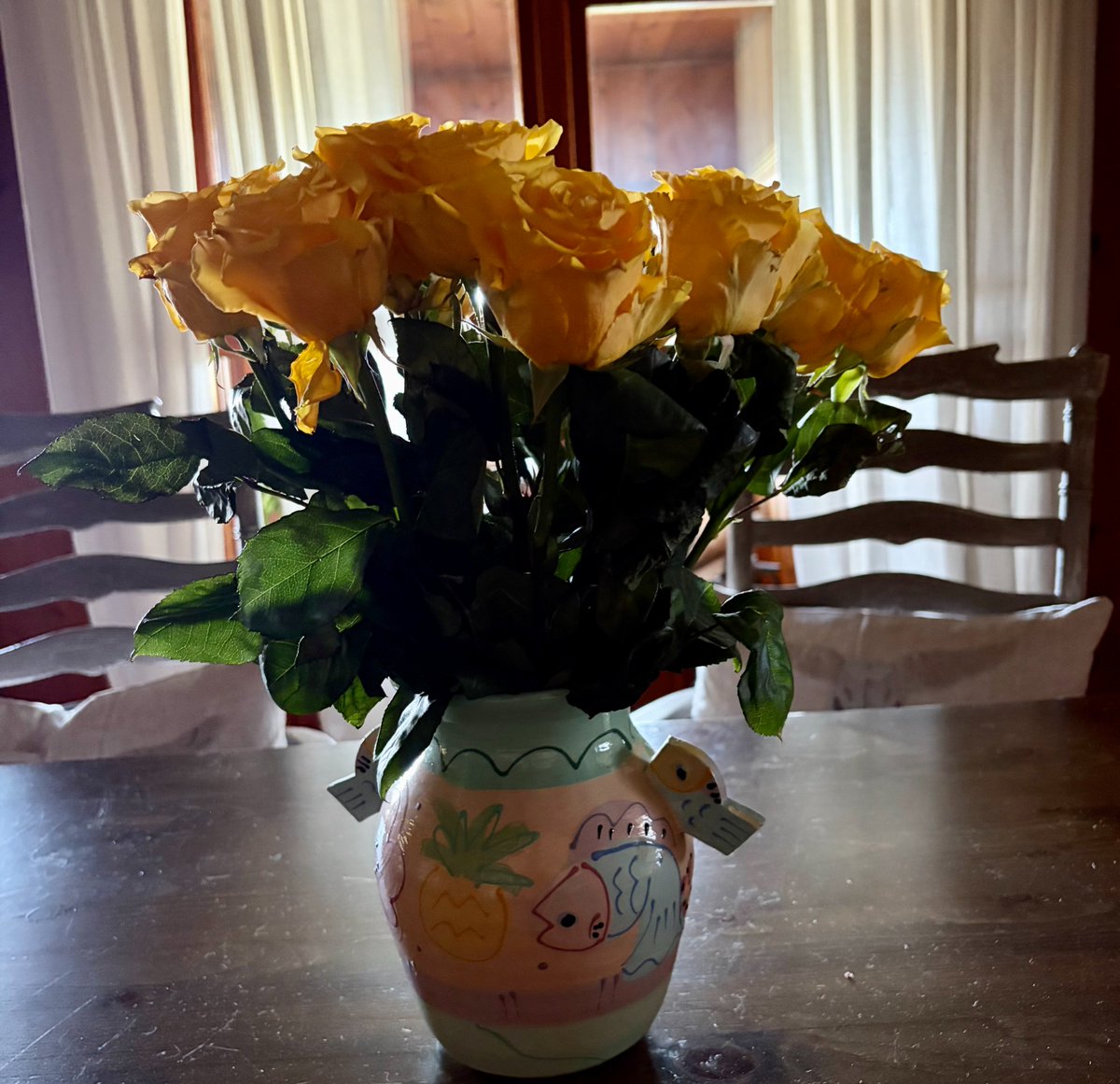 TexasStready's tweet image. Would you just look at the gorgeous flowers? Beautiful gifts I was given at my book launch in Lake Placid. Wow! So grateful. #ARadicalDifference #StayLit #FaithBasedRecovery #ChristianBooks