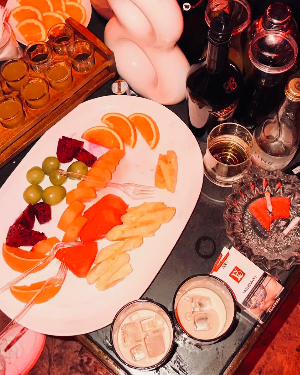 stawbrycakes🦋 tweet media