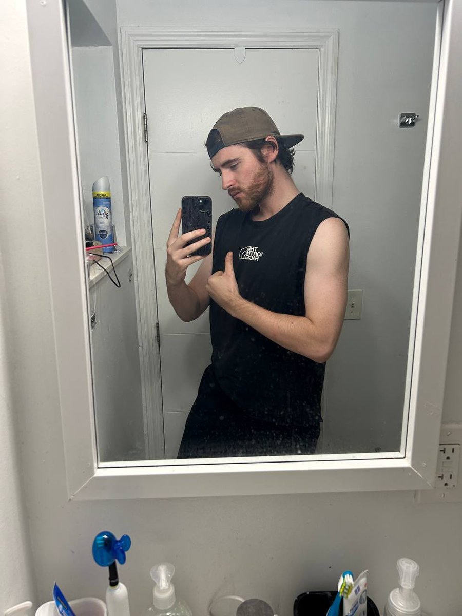 microboyjay tweet media