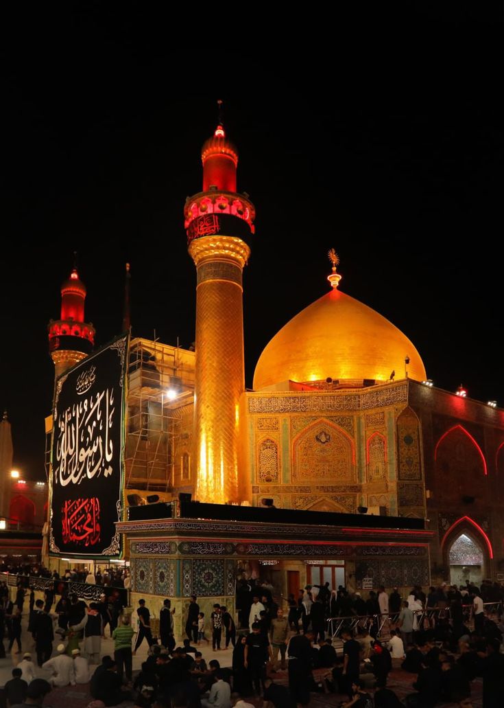 zehra_sameen18's tweet photo. I wish I had wings, 
I could fly straight to najaf🧡 https://t.co/Uao8j7nwJm