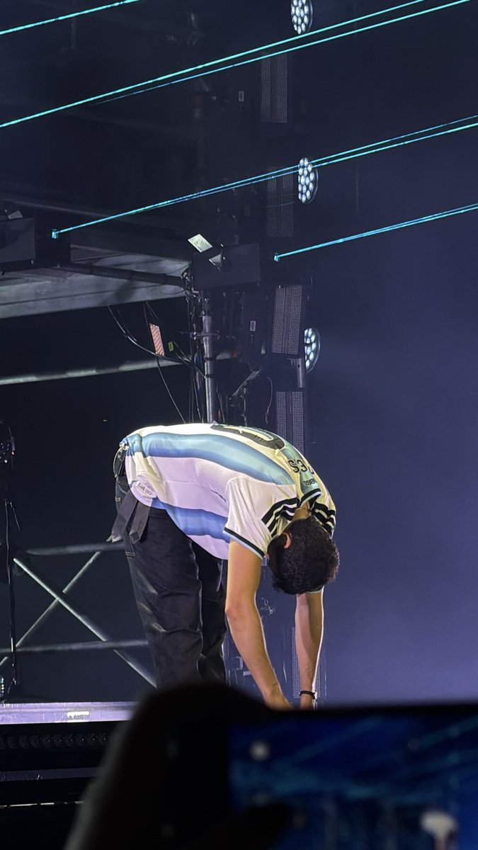 val🇦🇷 tweet media