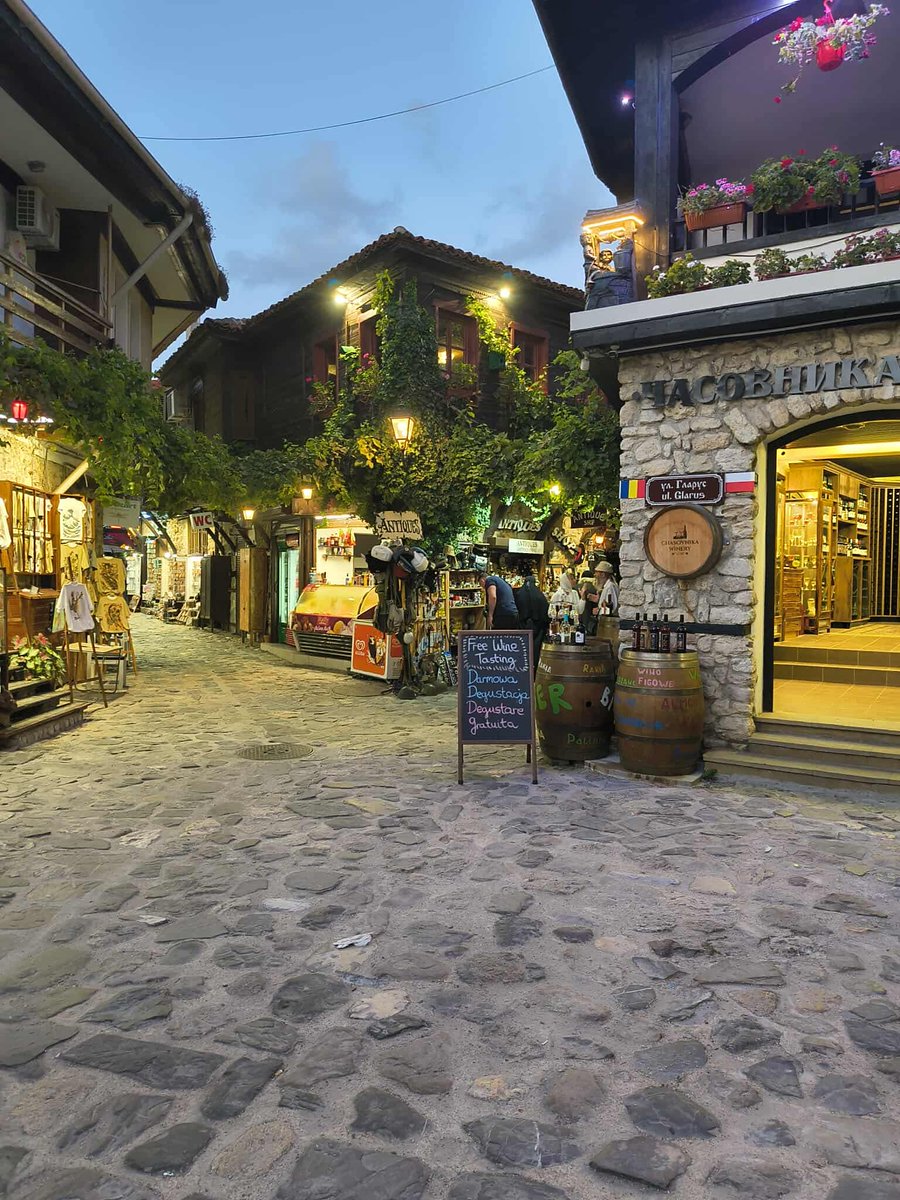 Pawel Stepniewski tweet media