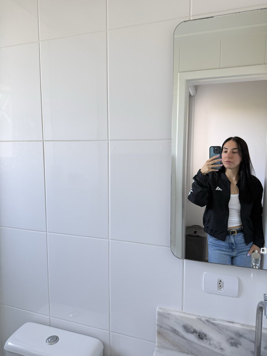 SaraNatoo's tweet photo. 🖤 https://t.co/wJZR3Xrykl