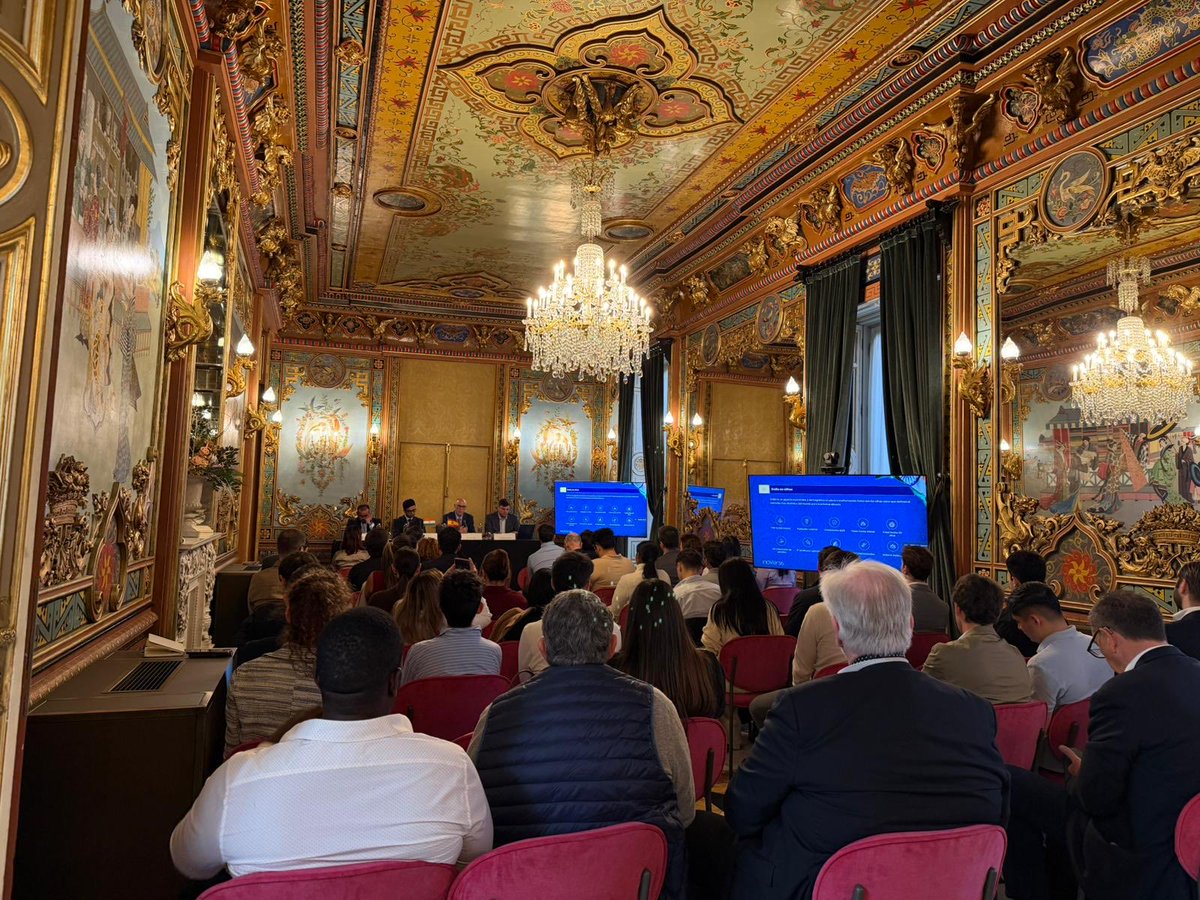 India in Spain tweet media