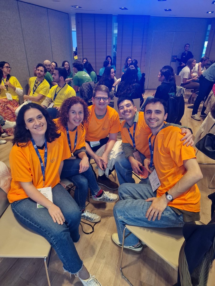 Éxito rotundo del Trivial de las guías en #cardioclinica26‼️

#cardioclinicastyle <a href="/secardiologia/">Soc Esp Cardiología</a> <a href="/docvivas/">David Vivas</a> <a href="/S_Raposeiras/">Sergio Raposeiras-Roubín</a> <a href="/BonanadClara/">Clara Bonanad</a> <a href="/SeguraCardio/">Diego Segura-Rodríguez</a> @FortunyElenab <a href="/SergioManzFern/">Sergio Manzano</a>