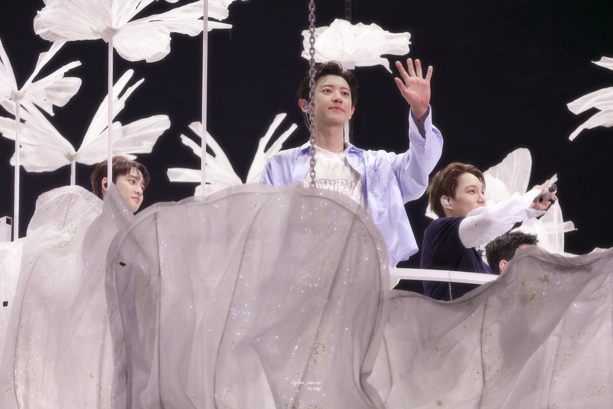 𝐋𝐲𝐜𝐡𝐞𝐞_𝐮𝐧𝐢𝐯𝐞𝐫𝐬𝐞 tweet media