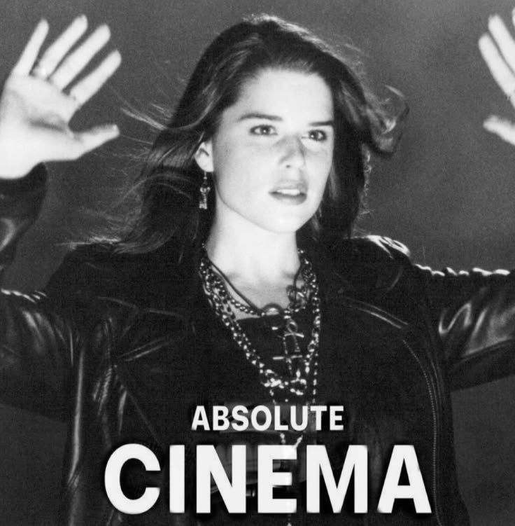repeatrs's tweet image. Never bored of arguing with Scream haters. I just love watching them put in all that effort. 🙌🏻  #scream