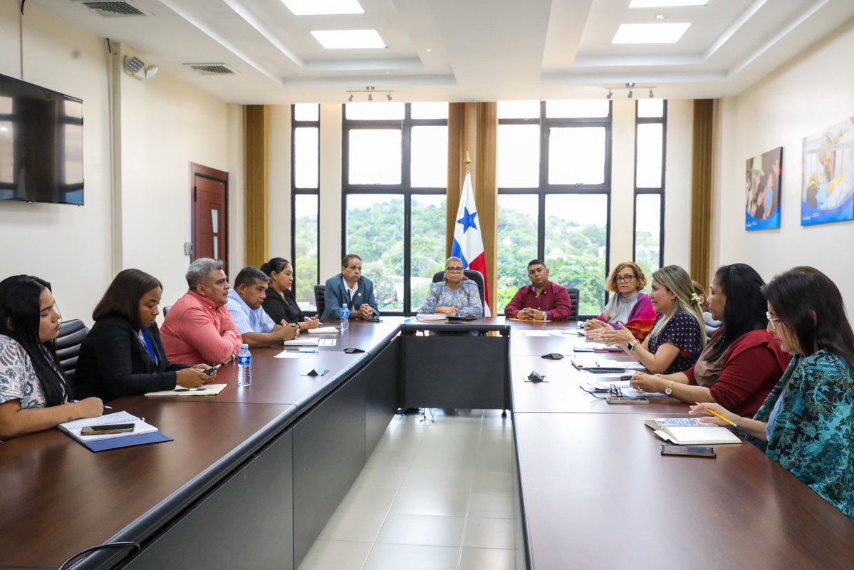 Ministerio de Desarrollo Social de Panamá tweet media