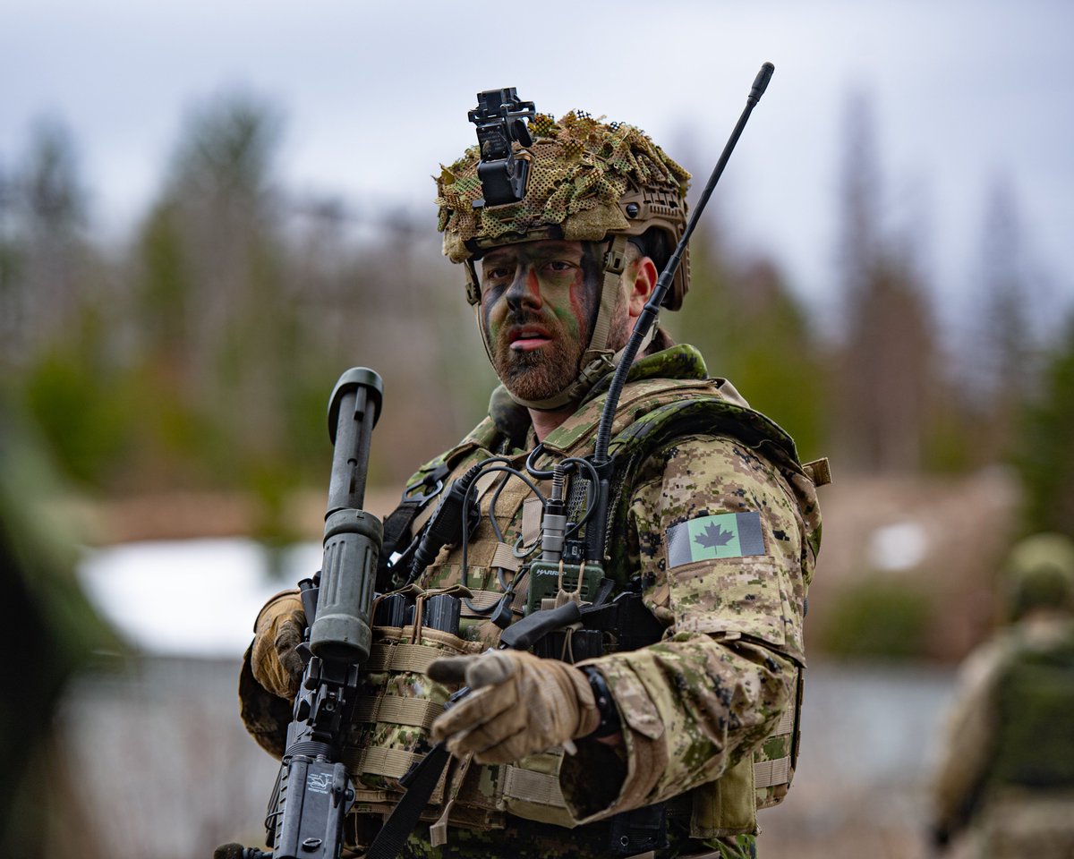 Canadian Army tweet media