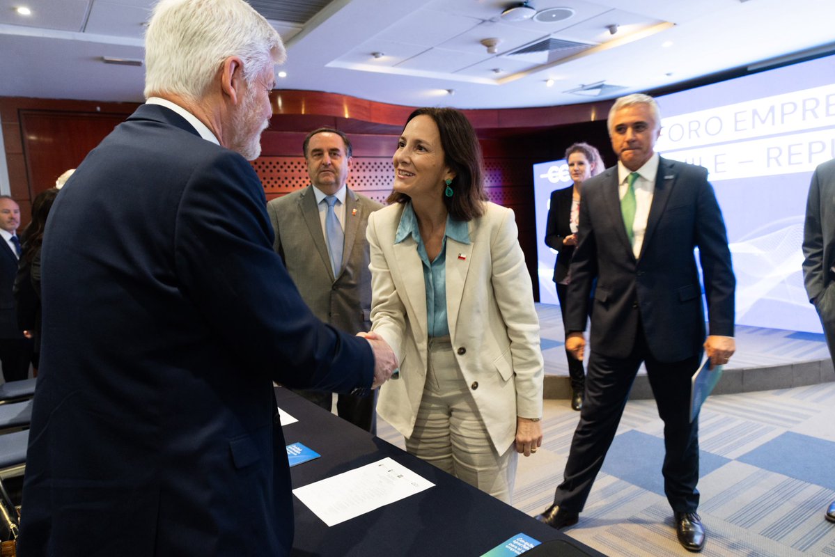 Petr Pavel tweet media