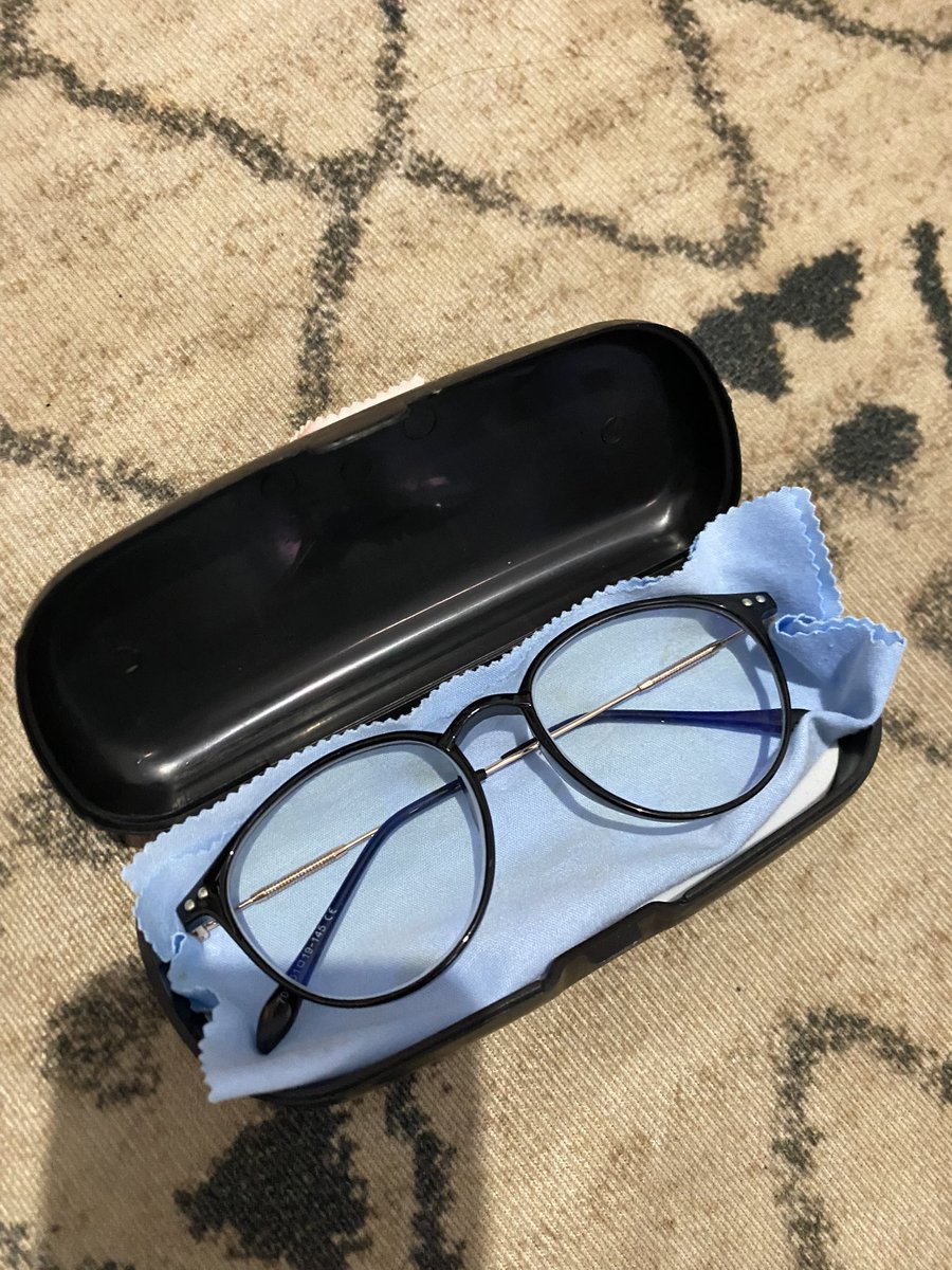 rei tweet media