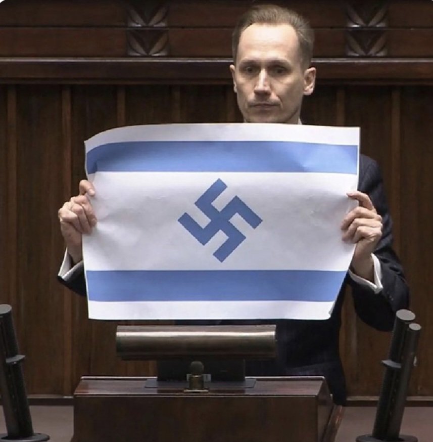 El dinosaurio sin corbata 🇱🇧 tweet media