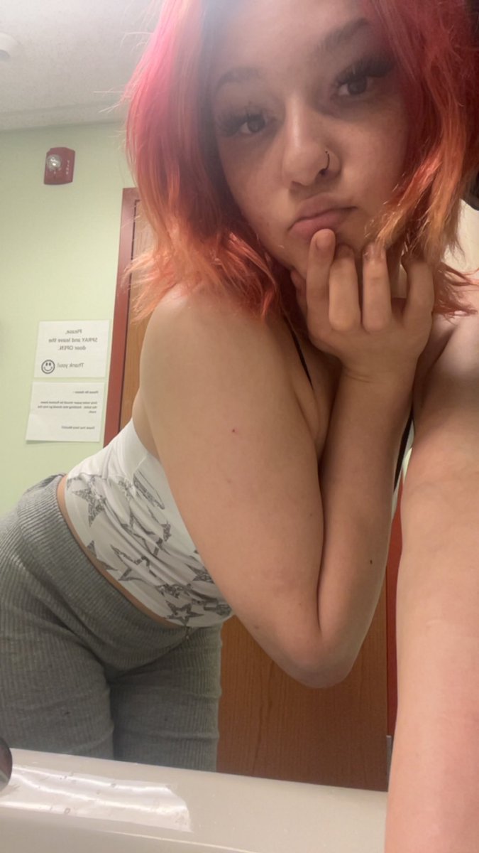 ʚ🐰ɞ ( s e l l e r ) tweet media