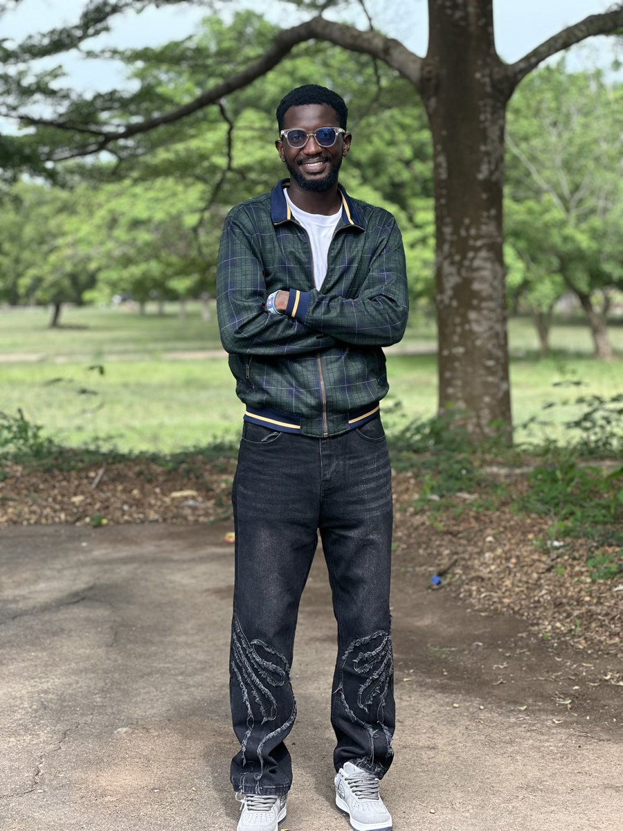 Oluwamayowa | theDevDesigner tweet media