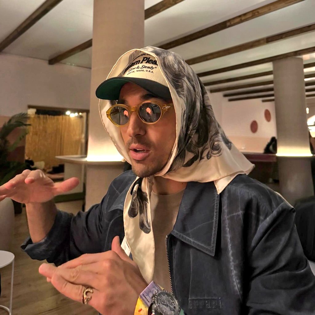 Él jura que fue de incognito 😭