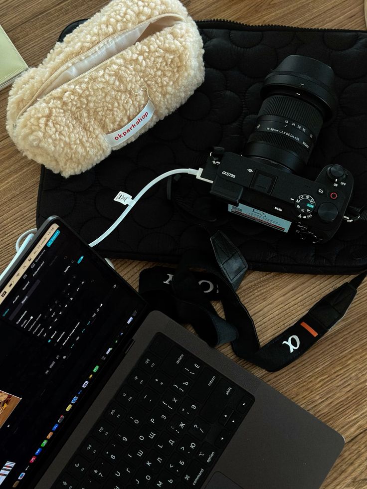 Belle | 📚🍓 tweet media