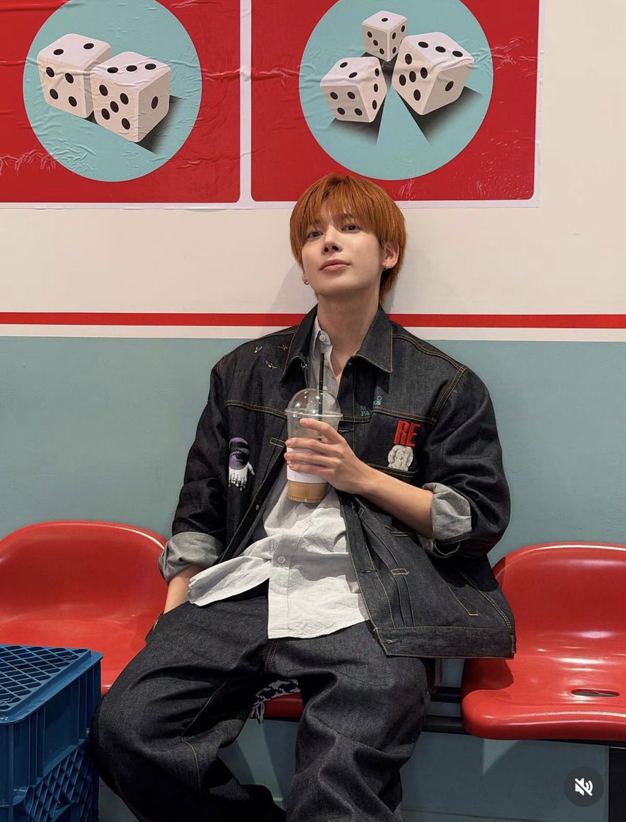 moa_min0l's tweet photo. 태현이 인스타 진짜 미쳤다 https://t.co/5SueF2mVEF