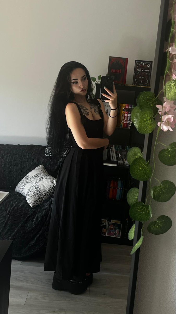 🜏 𝔢𝔰𝔭𝔦𝔠𝔥𝔲𝔣𝔯𝔢𝔫𝔦𝔞 🜏 tweet media