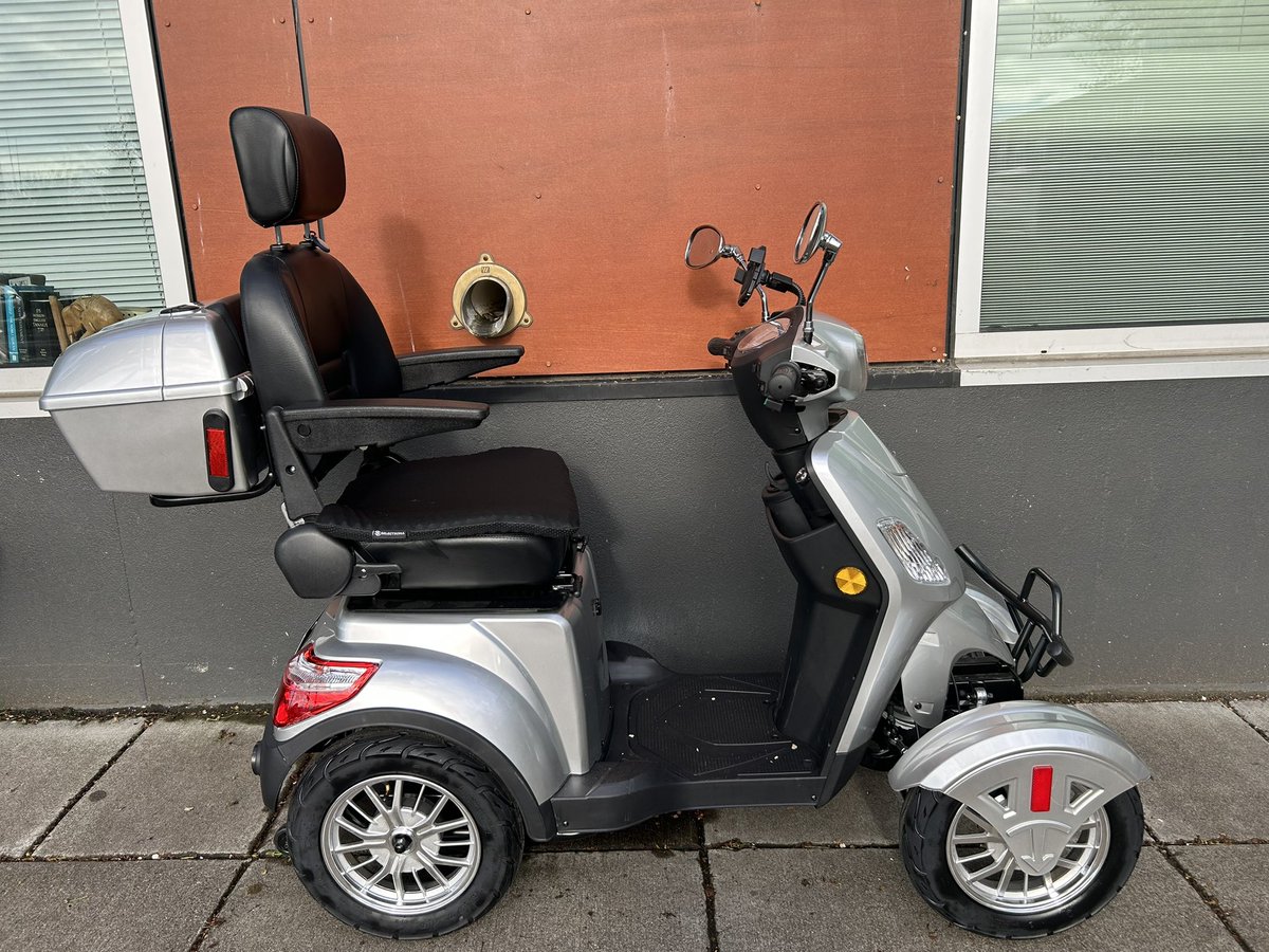 Captain Jerry Donnelly tweet media