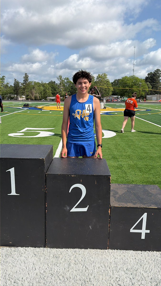 Area Track 2026 

Sebastian Sepulveda 
2nd Place 3200