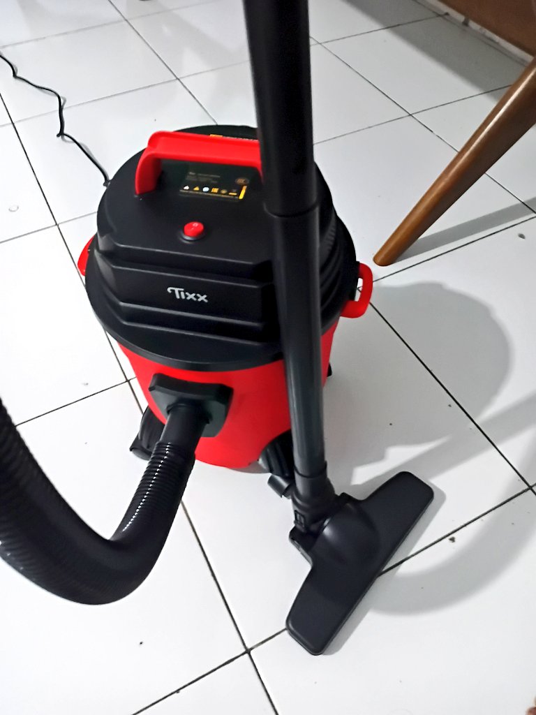 Gimana ya cara kerja affiliate?
Pengen deh nyoba. 🤔

Malam ini sesampainya di rumah, aku dan istri unboxing dan "main" paket yang baru sampai. Vacuum cleaner sederhana. Seru dan berguna. 😂

Jadi pengen jualan di Shoppee u/ barang2 yang sudah kami gunakan sendiri. 😍