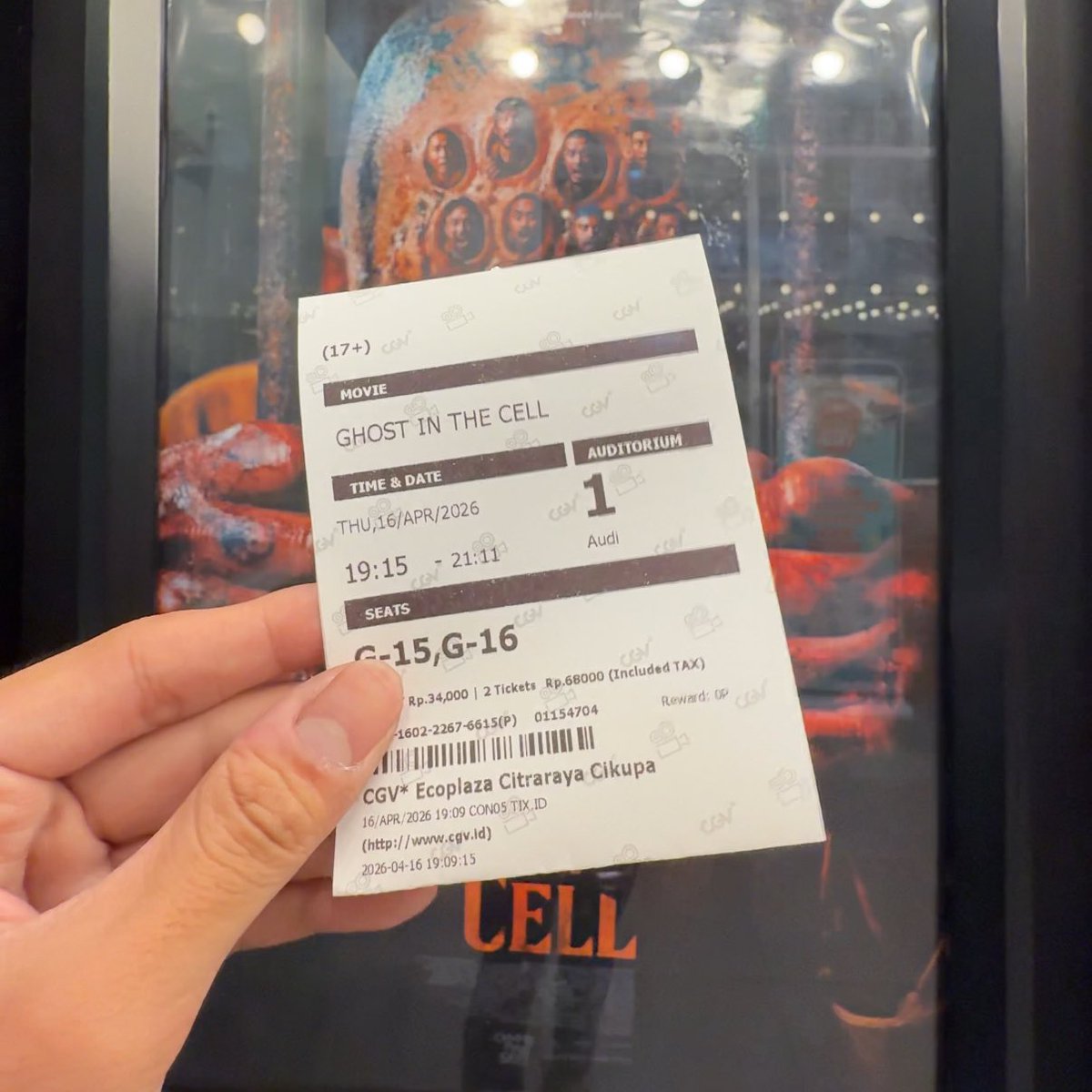 bluebubbb_'s tweet photo. BAGUS WOELAHHHH!! Script nya berhasil bangettt ngebuat penonton ketawa bahkan relate ..🤫🫣👀

WORTH TO WATCH #GhostInTheCell 9/10‼️ https://t.co/uSgtImH5zs