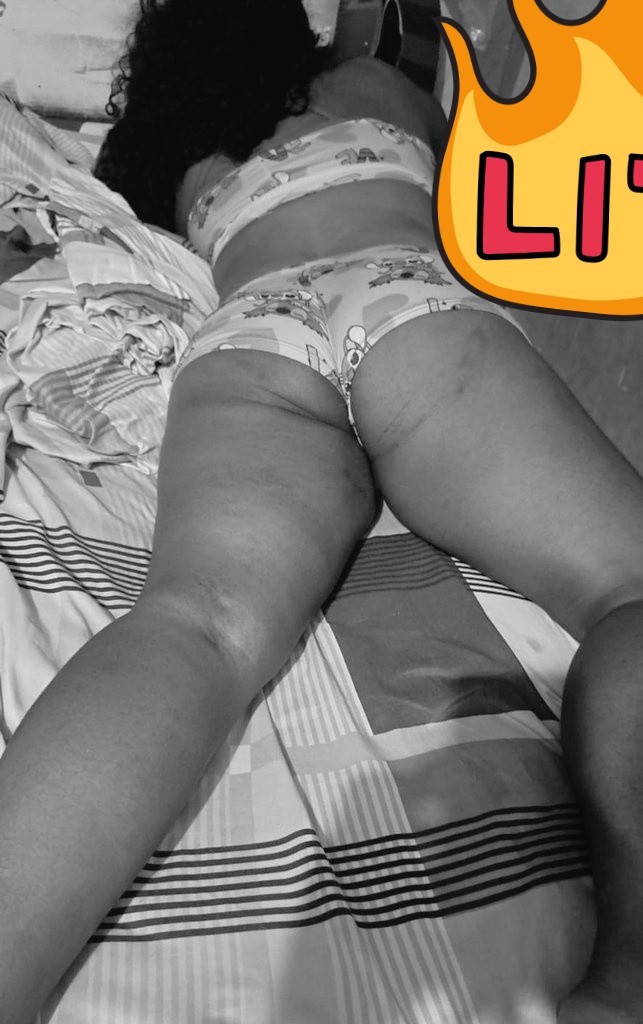 HopeGirl2811's tweet photo. Fotito de mi otra cuenta 🥺
Vamos a empezar a ganar a mis fieles seguidores. 
#Eliza #Trigueña #Unicornio #Swinger #Culito https://t.co/ziYIY0h0GY