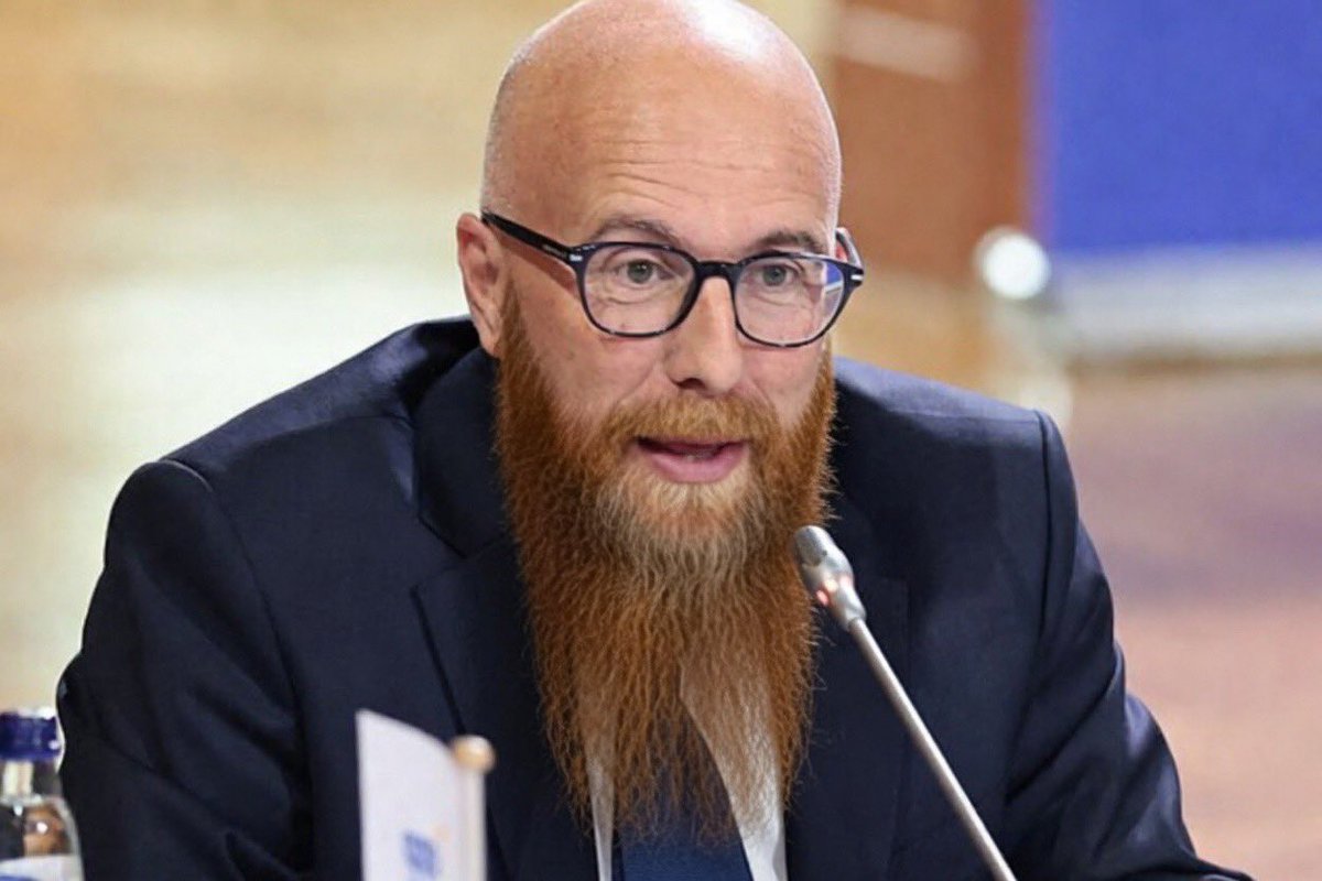 Rémi Kasprzyk tweet media