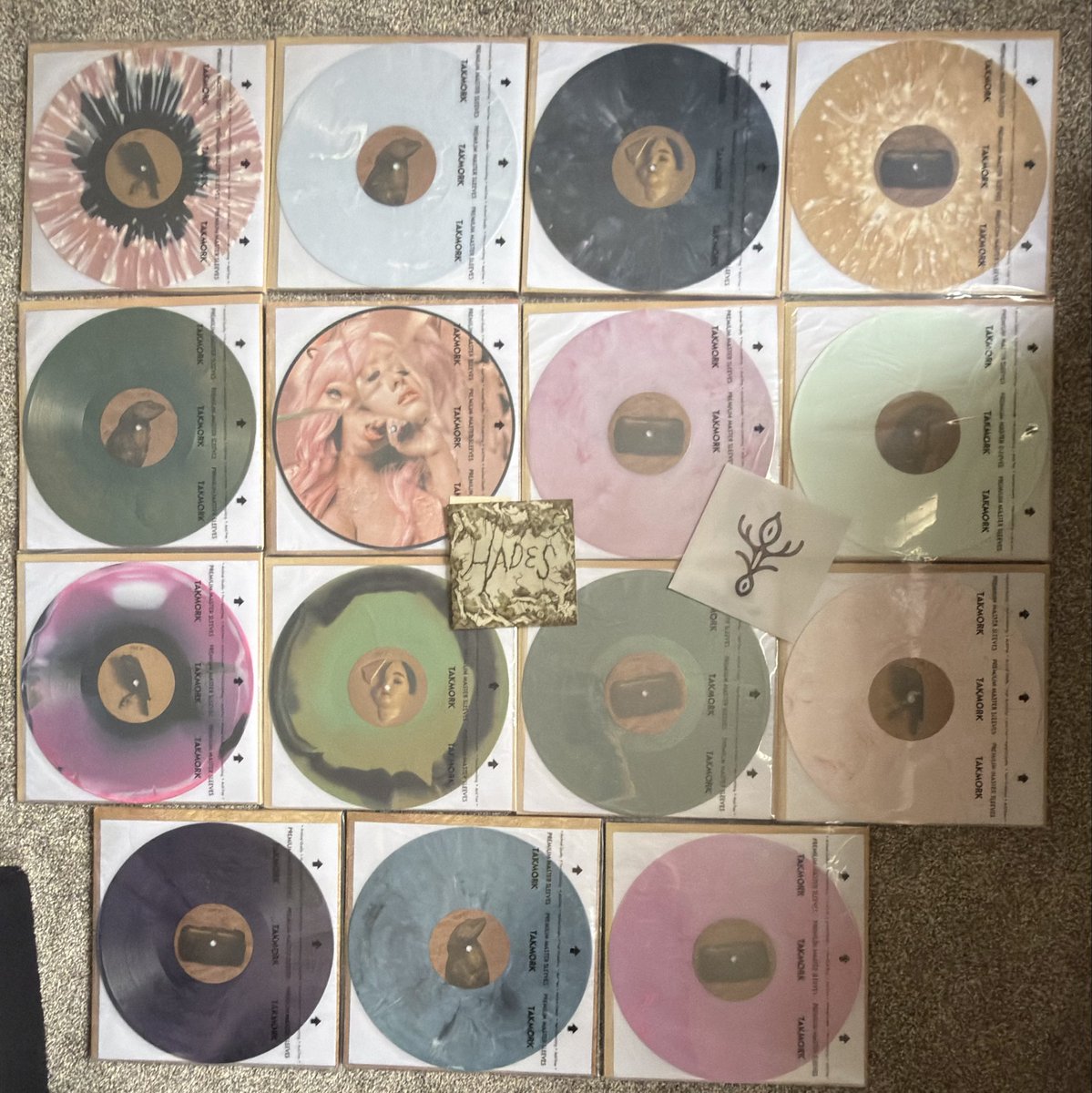 Hedbndcofemg's tweet image. HADES Vinyl Collection
#MelanieMartinez #Hades #Vinyl #crybaby #portals #k12 #afterschool #collection #music