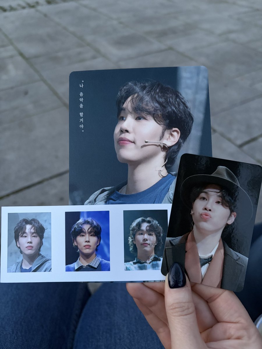 HaplessHannah_'s tweet photo. Visited the cafe today, oh my gosh the freebies are so darn cute 🥰

Forgot to post the character vote card though so I’ll go back on the weekend to vote 😂 https://t.co/U3o3M3TeFM