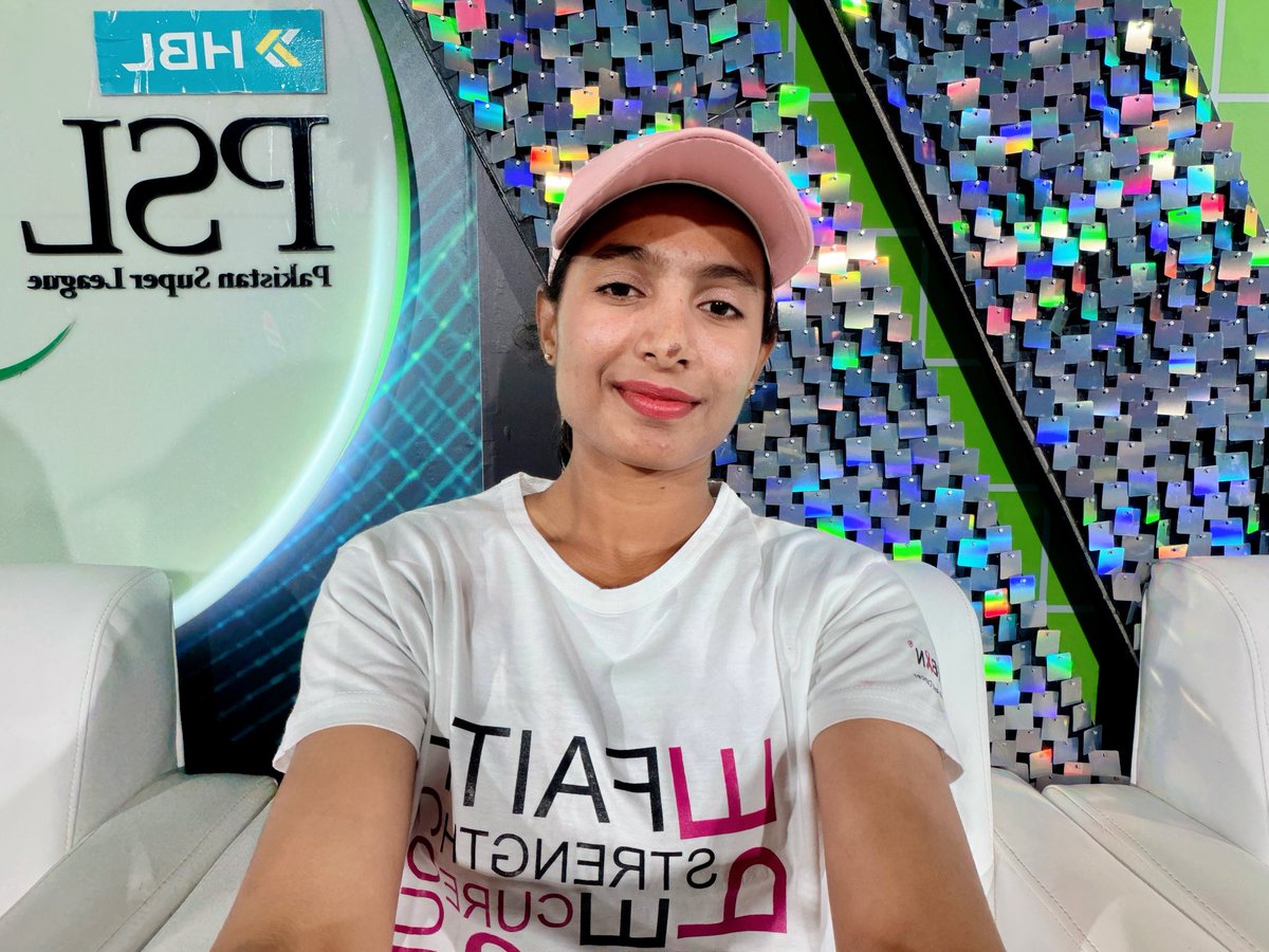 SyedaAroob's tweet photo. Today, we wear pink for a purpose.
In support of Breast Cancer Awareness,#HBLPSL stands united to spread hope,encourage early detection, and honour the strength of countless fighters and survivors.

Together, let’s raise awareness and remind every woman— #GoPink https://t.co/r7LSwVYsWw